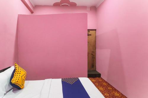 Spot On 78880 Rajdhani Hotel