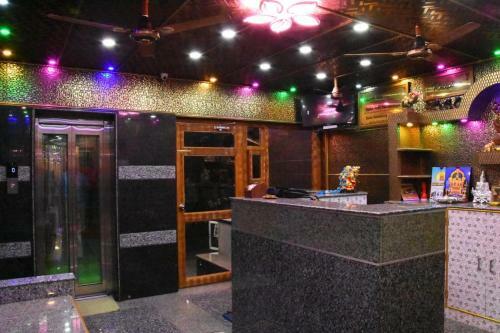Lodge Gayathri Stay