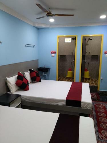Lodge Gayathri Stay