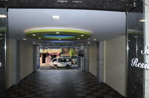 Hotel Sau Residency