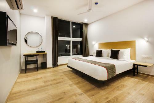 Capital O 44536 Hotel Pc Palace