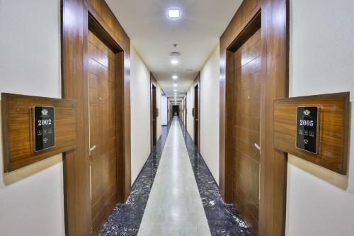 Hotel The Royal Grand