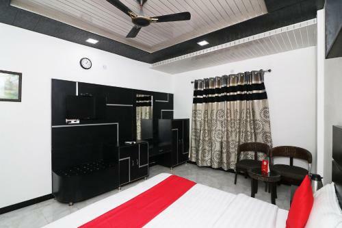 Capital O 4747 Imperial Hotel Katra