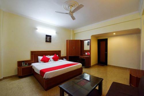 Capital O 4747 Imperial Hotel Katra