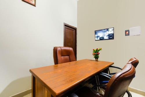 Hotel Oyo 70517 Sabtera Homes