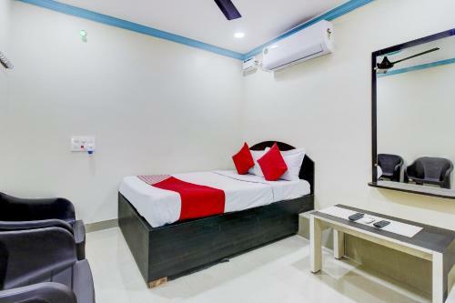 Hotel Oyo 77180 Sri Vasudha Residency