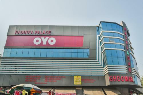 Oyo 60532 Hotel Radhika Palace