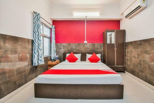 Oyo 45055 Hotel King's Palace