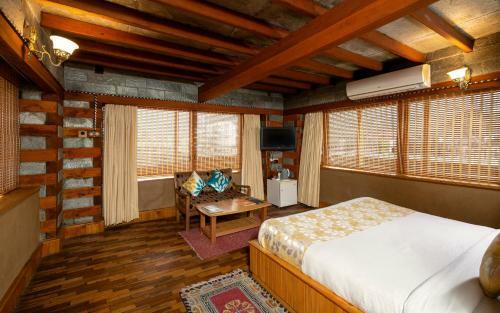 Hotel Shobla Kaathkuni Royale