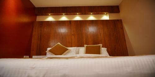 Hotel Nextel Inn, Calicut