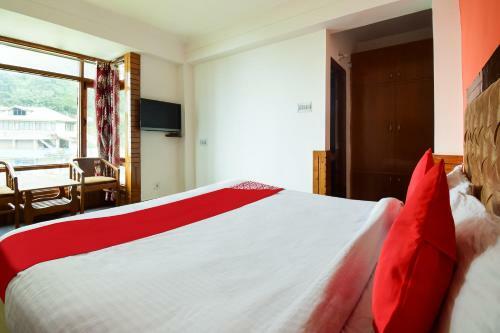 Hotel Oyo 46733 Kufri Heights