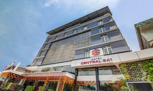 Hotel Central Gate(Business And Luxury Hotel)