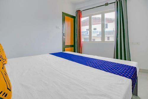 Hotel Spot On 76899 Chaliyam Residency
