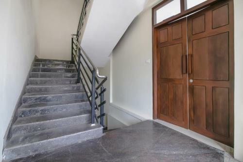 Hotel Spot On 76899 Chaliyam Residency