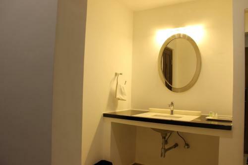 Hotel Saaral Resort