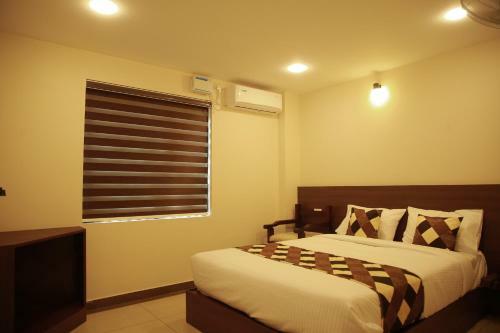Hotel Kalathil Tourist Home