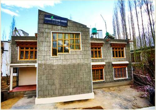 Hostal Tih Ladakh Orchard House