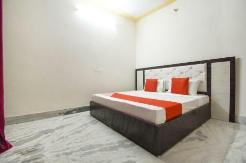 Oyo 48981 Hotel Savera