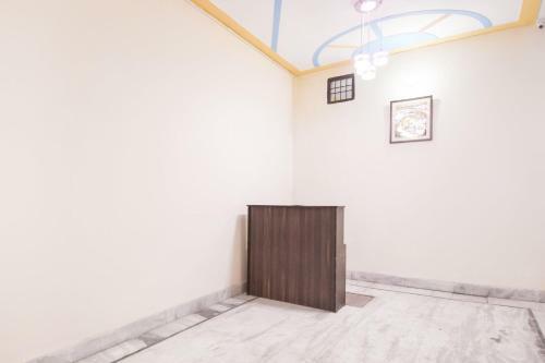 Oyo 48981 Hotel Savera
