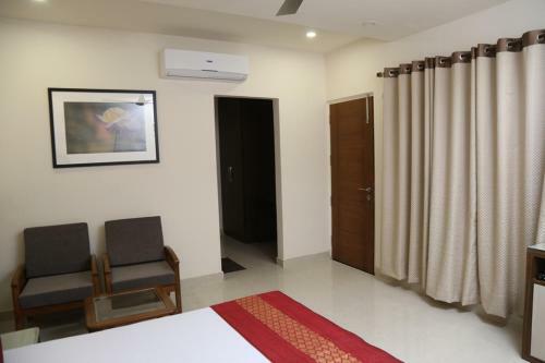 Hotel The Joy Residency