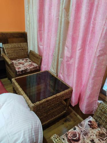 Hostal Paradise Leh Residency
