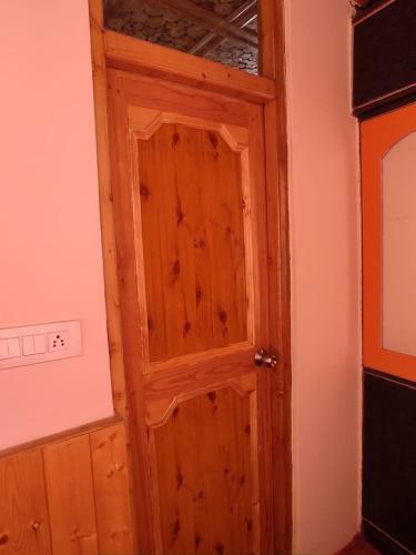 Hostal Paradise Leh Residency