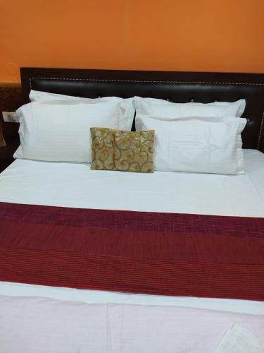 Hostal Paradise Leh Residency