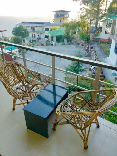 Hotel Pacific Inn Corbett Hill Resort
