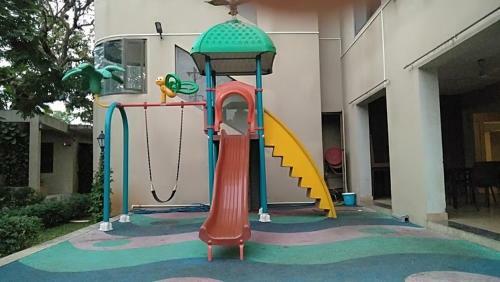 Hotel Sukkur Bhavan's Sb Resorts & Lawns