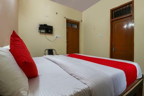 Hotel Oyo 60441 Tripathi Palace