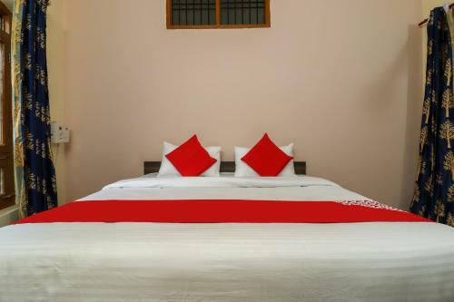 Hotel Oyo 60441 Tripathi Palace