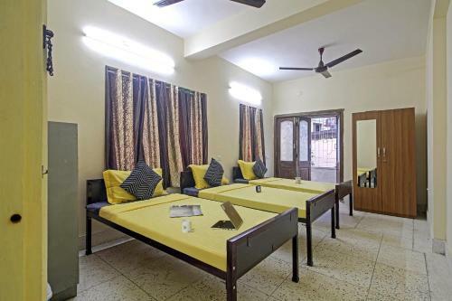 Hotel Oyo Flagship 77146 R P Executive Stay
