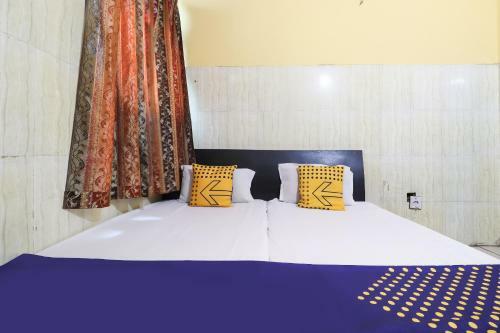 Spot On 61307 Hotel Geet Palace