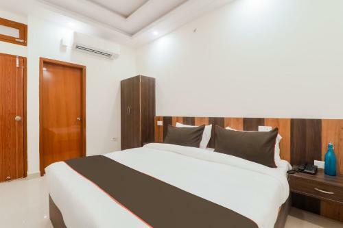 Collection O 79328 Hotel Orchid