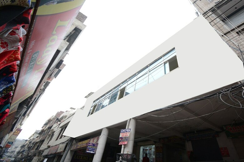 Oyo 29034 Hotel Arora Inn