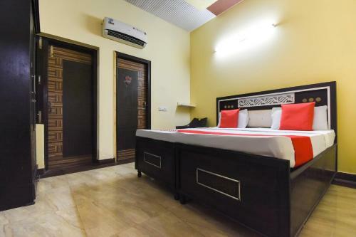 Hotel Oyo 60462 The Corner House