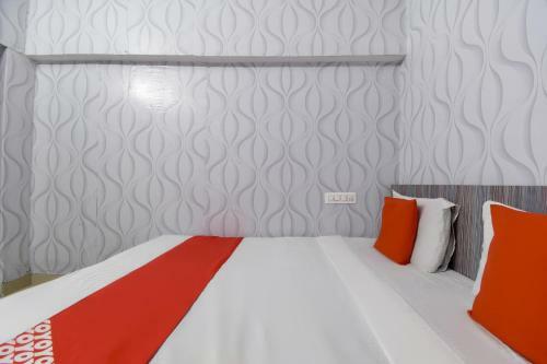 Hotel Oyo 76392 Kh Homes