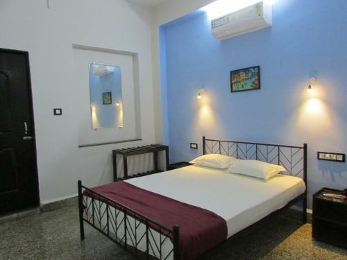 Sanrit Hotel