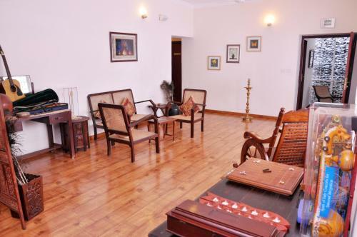 Hotel Niketana @ Boat Club