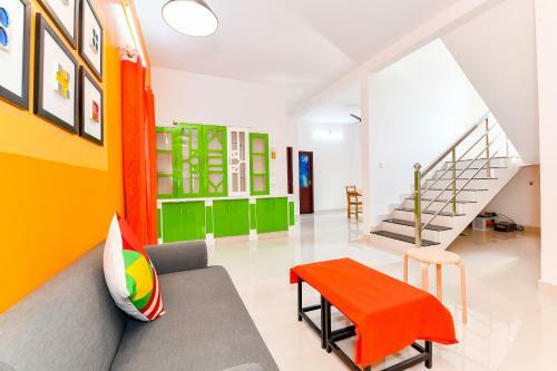 Hotel Oyo 68453 Essential Residency