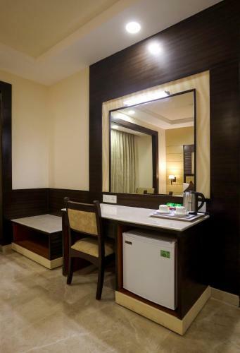 Hotel Aadithya