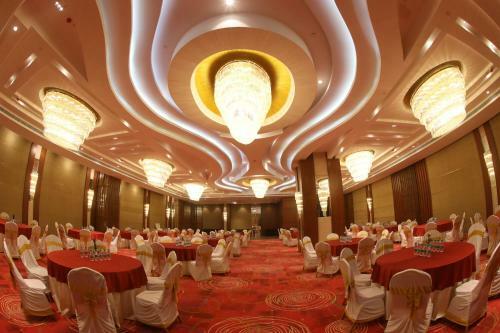 Hotel Regenta Central Rs - Chennai