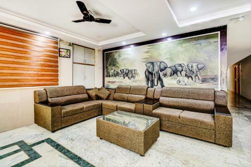 Hotel Fabexpress K11