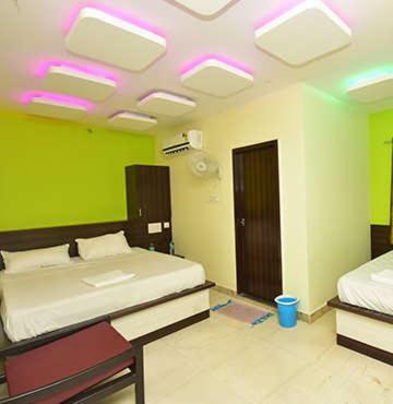 Hotel Sri Kumaran Residency