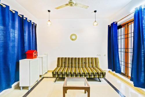 Hostal Lively Stay In Neelankarai