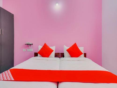 Oyo 74893 Hotel Lakshmi Residency
