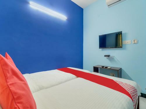 Oyo 74893 Hotel Lakshmi Residency