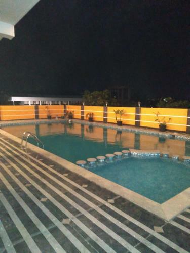 East Bay Hotel