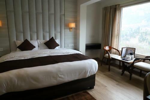 Hotel Harmony Blue Manali