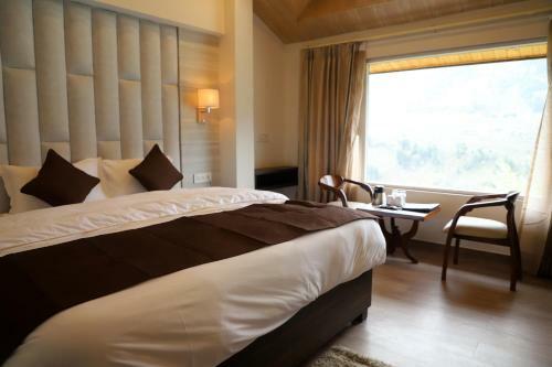 Hotel Harmony Blue Manali